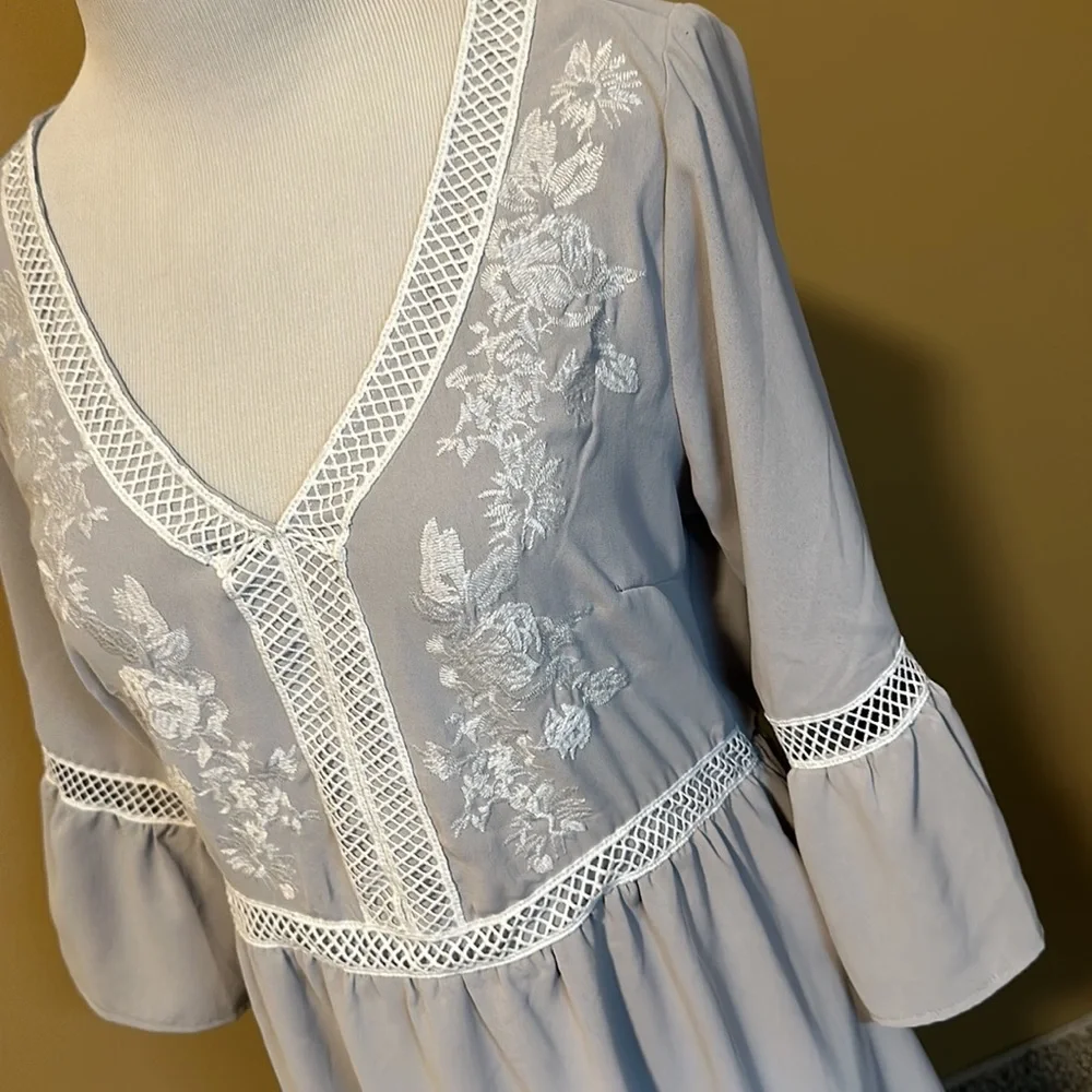 Piper & Scoot Embroidered Maxi Dress 🤍 - Picture 2 of 6